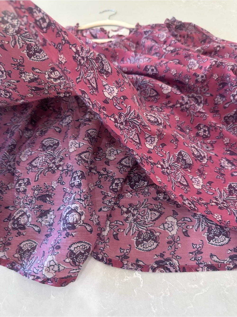 XiRENA Lanie Long-Sleeve Blouse, Size M - Picture 13 of 16